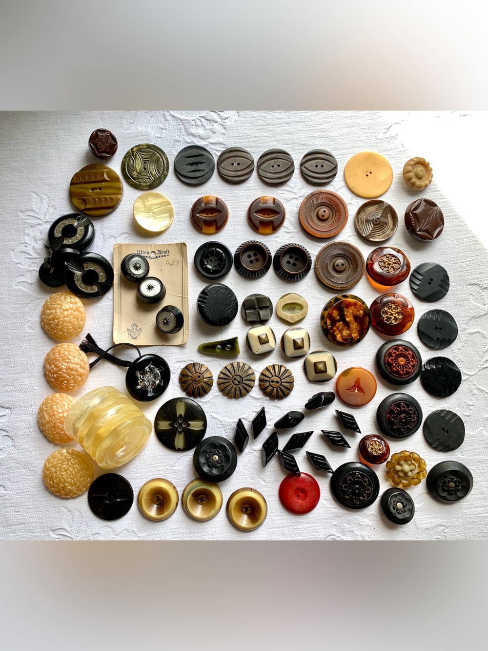 Vintage Button Lot Of 80